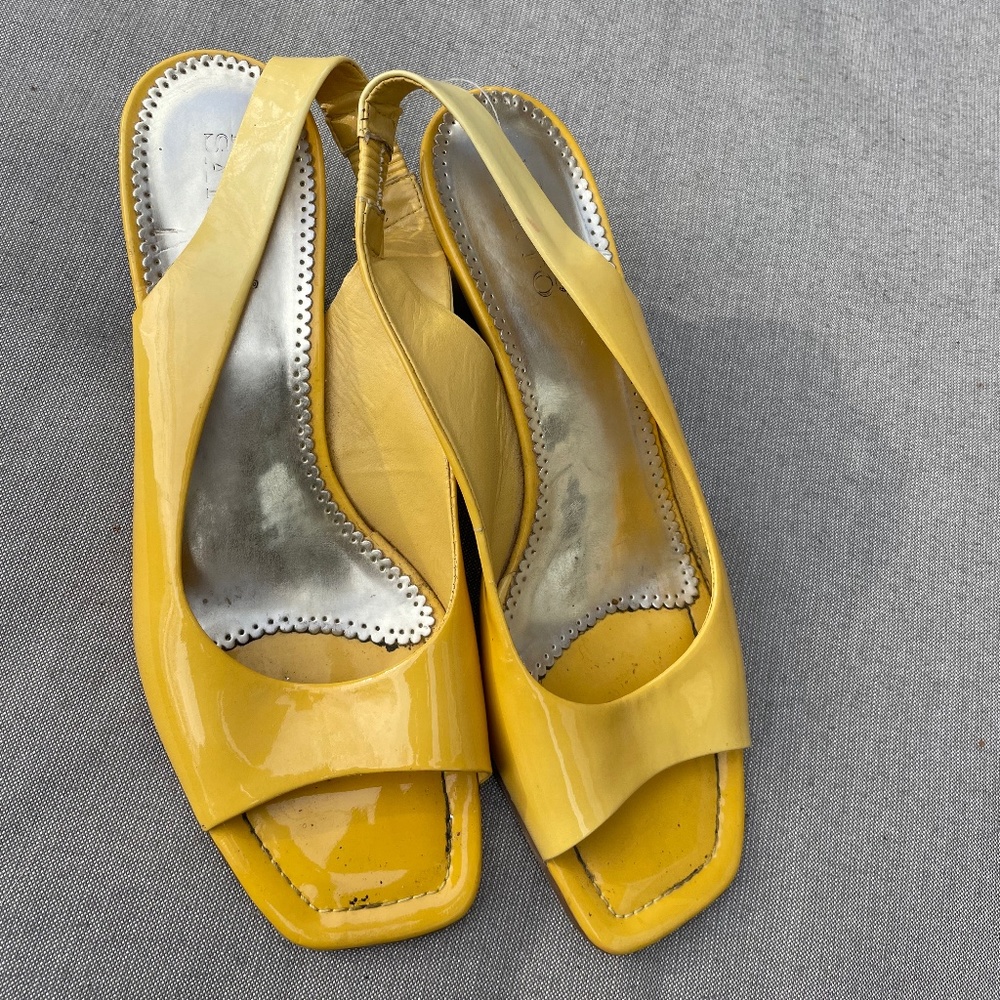 Franco Sarto Leather Kitten Heels